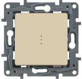  - Legrand Etika Крем Выключатель 1-клавишный с подсветкой, 10А, винт. клем. 672303